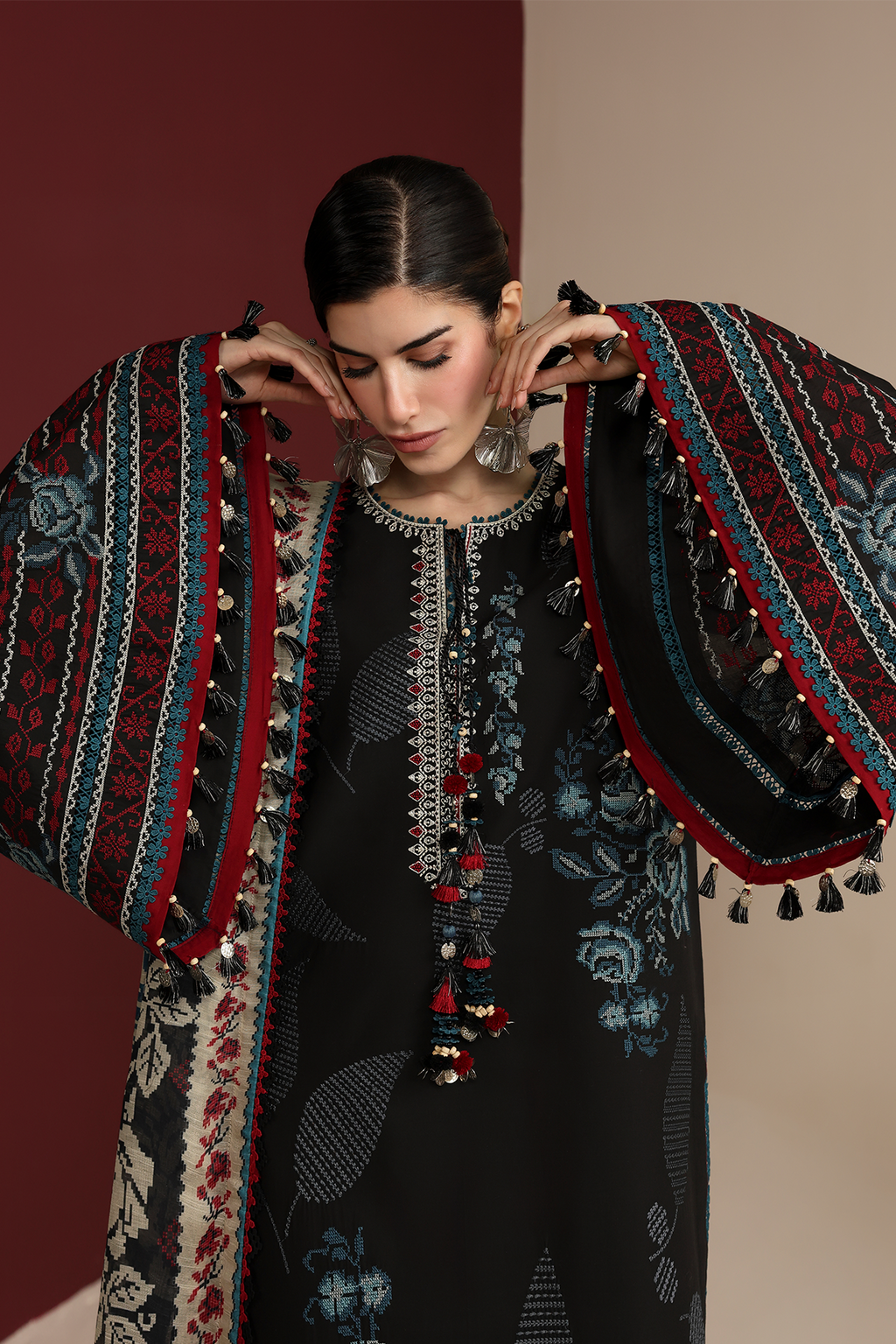 EMBROIDERED LAWN IL26-D05 JZ-IL26-D05-1-S | 3 PIECES