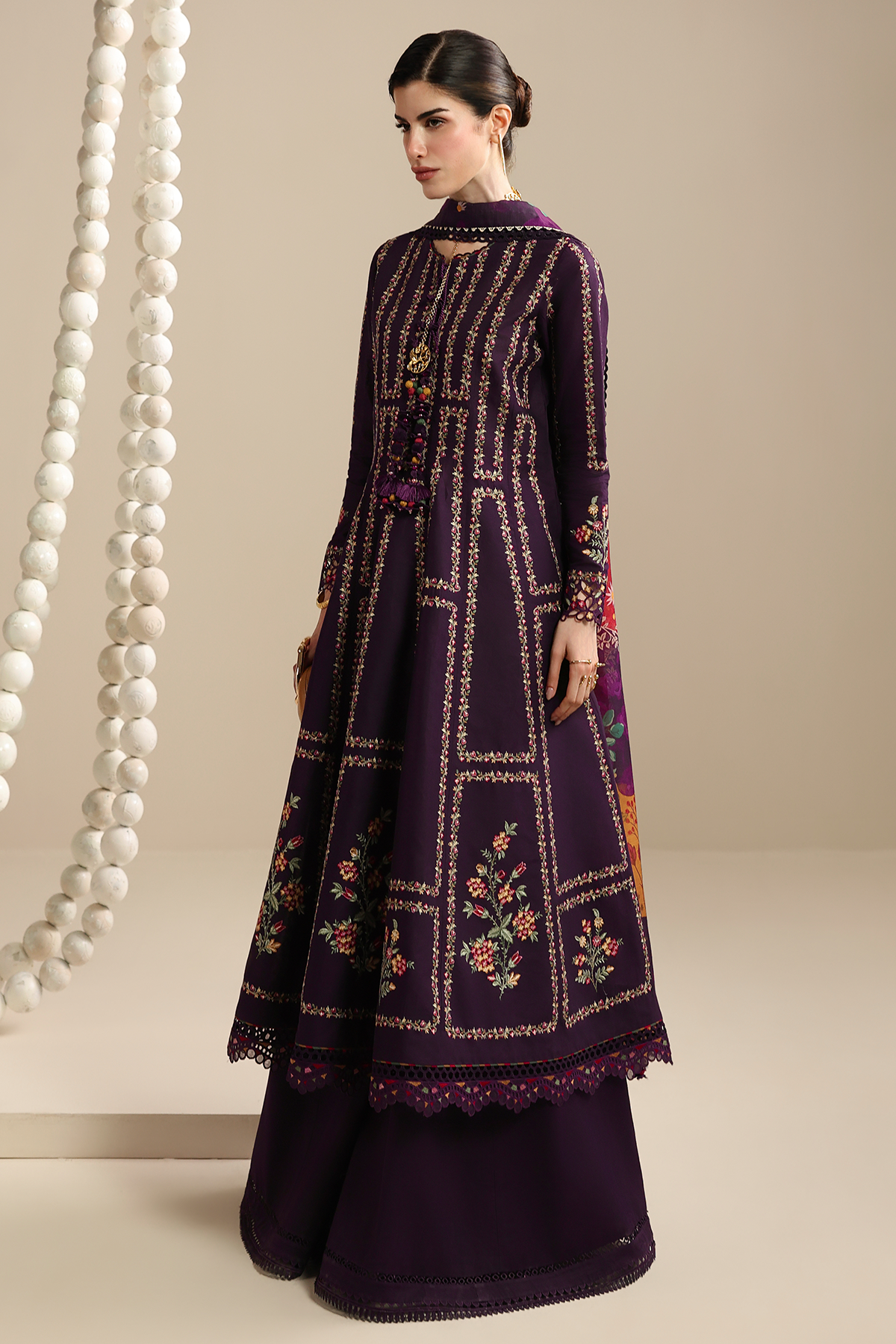 EMBROIDERED LAWN IL26-D06 JZ-IL26-D06-0 | 3 PIECES