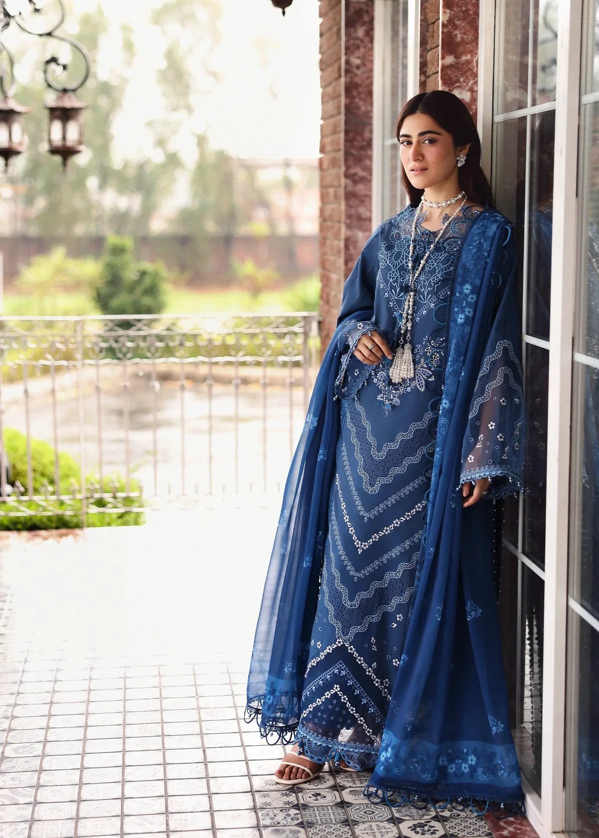 TERRACE BLUE