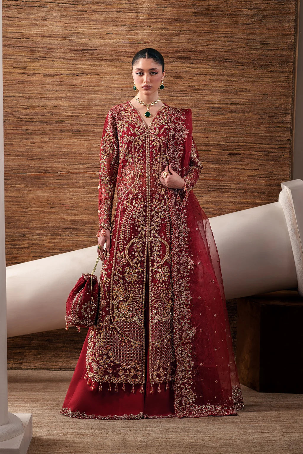 RUBY VEIL