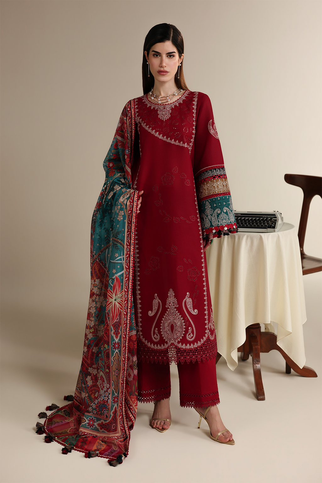 EMBROIDERED LAWN IL26-D08 JZ-IL26-D08-0 | 3 PIECES