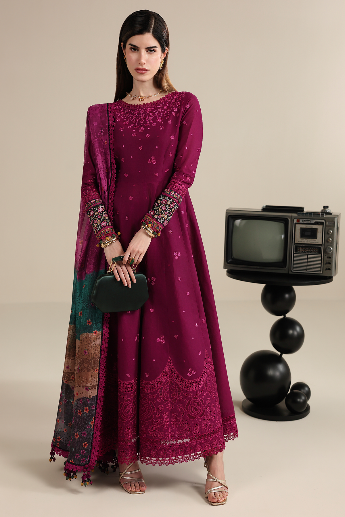 EMBROIDERED LAWN IL26-D02 JZ-IL26-D02-1-S | 3 PIECES