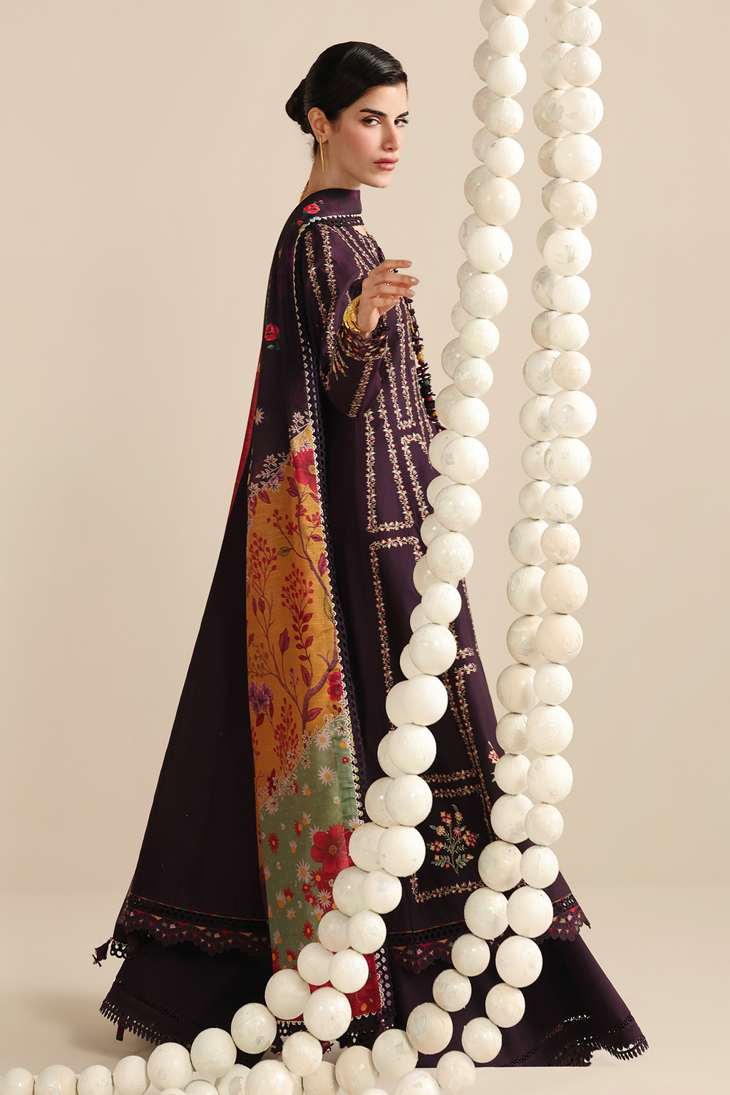 EMBROIDERED LAWN IL26-D06 JZ-IL26-D06-0 | 3 PIECES