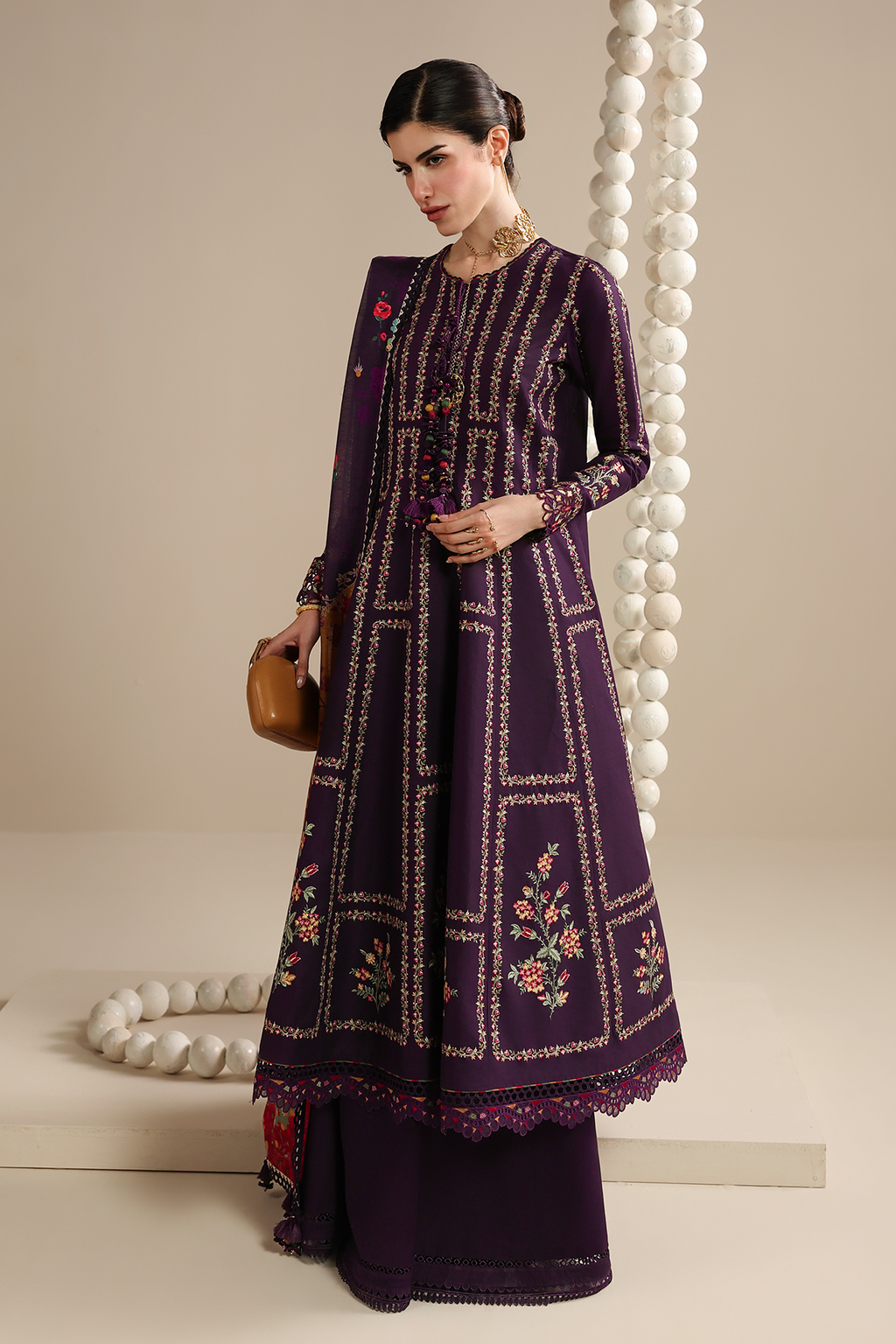 EMBROIDERED LAWN IL26-D06 JZ-IL26-D06-0 | 3 PIECES