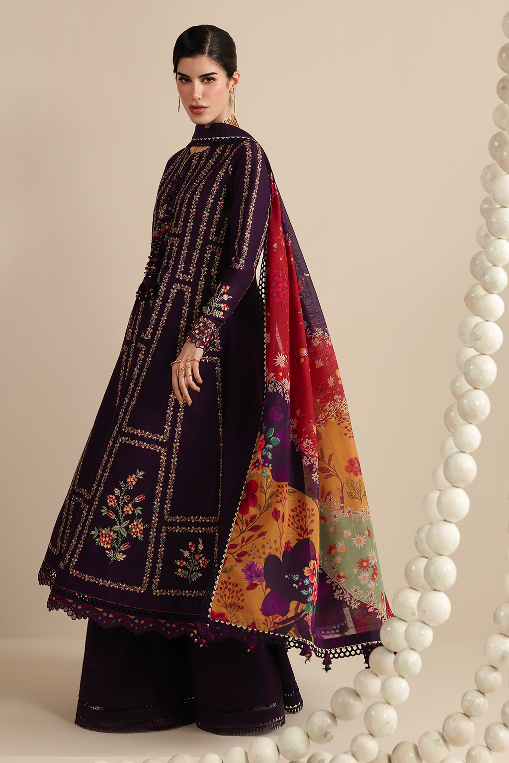 EMBROIDERED LAWN IL26-D06 JZ-IL26-D06-0 | 3 PIECES