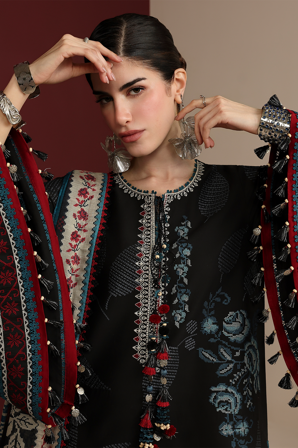 EMBROIDERED LAWN IL26-D05 JZ-IL26-D05-1-S | 3 PIECES