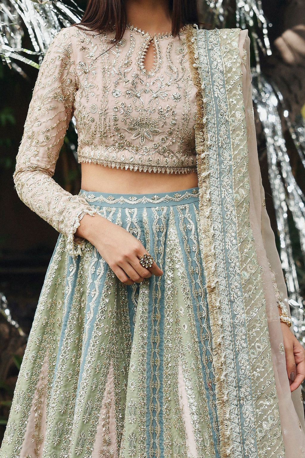 PETALHOUR