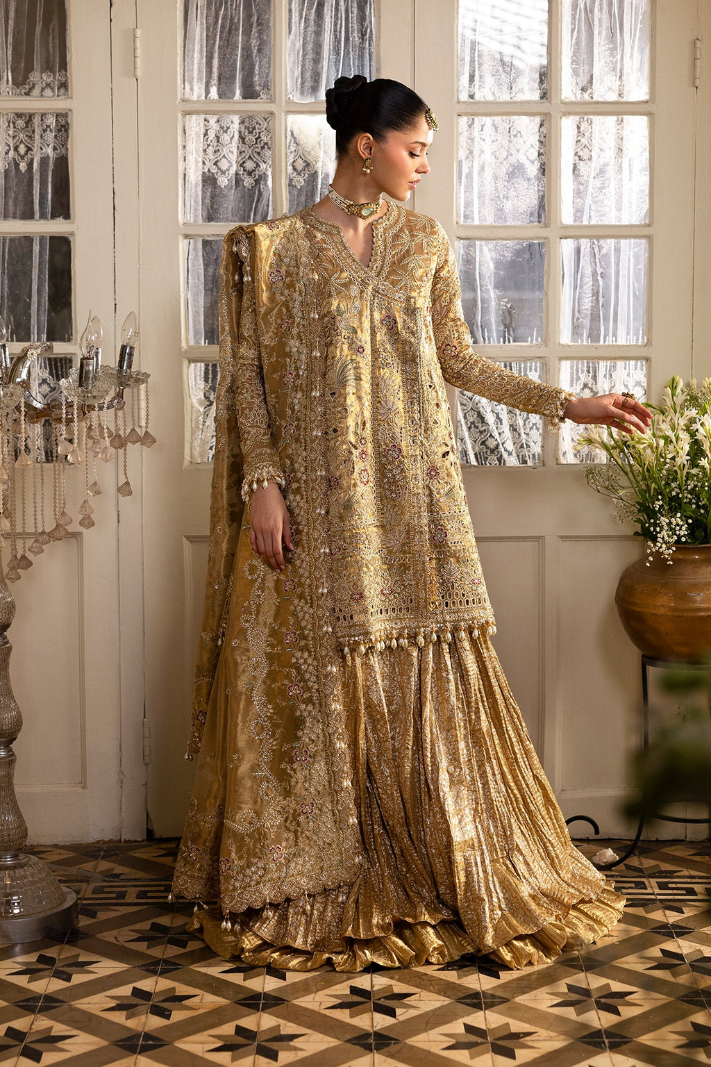 GOLDVEIL